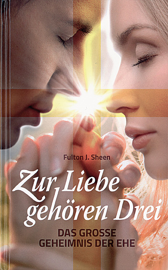 ZUR LIEBE GEHÖREN DREI